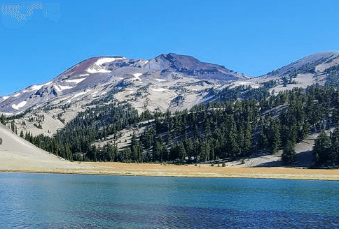 Beautiful hiking trails around Bend, Oregon
